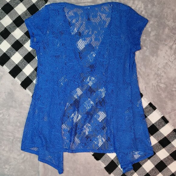 ❄️ Rendezvous | Lace Short Sleeved Cardigan - Picture 4 of 5